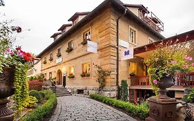 Villa Mittermeier, Hotellerie & Restaurant  4*